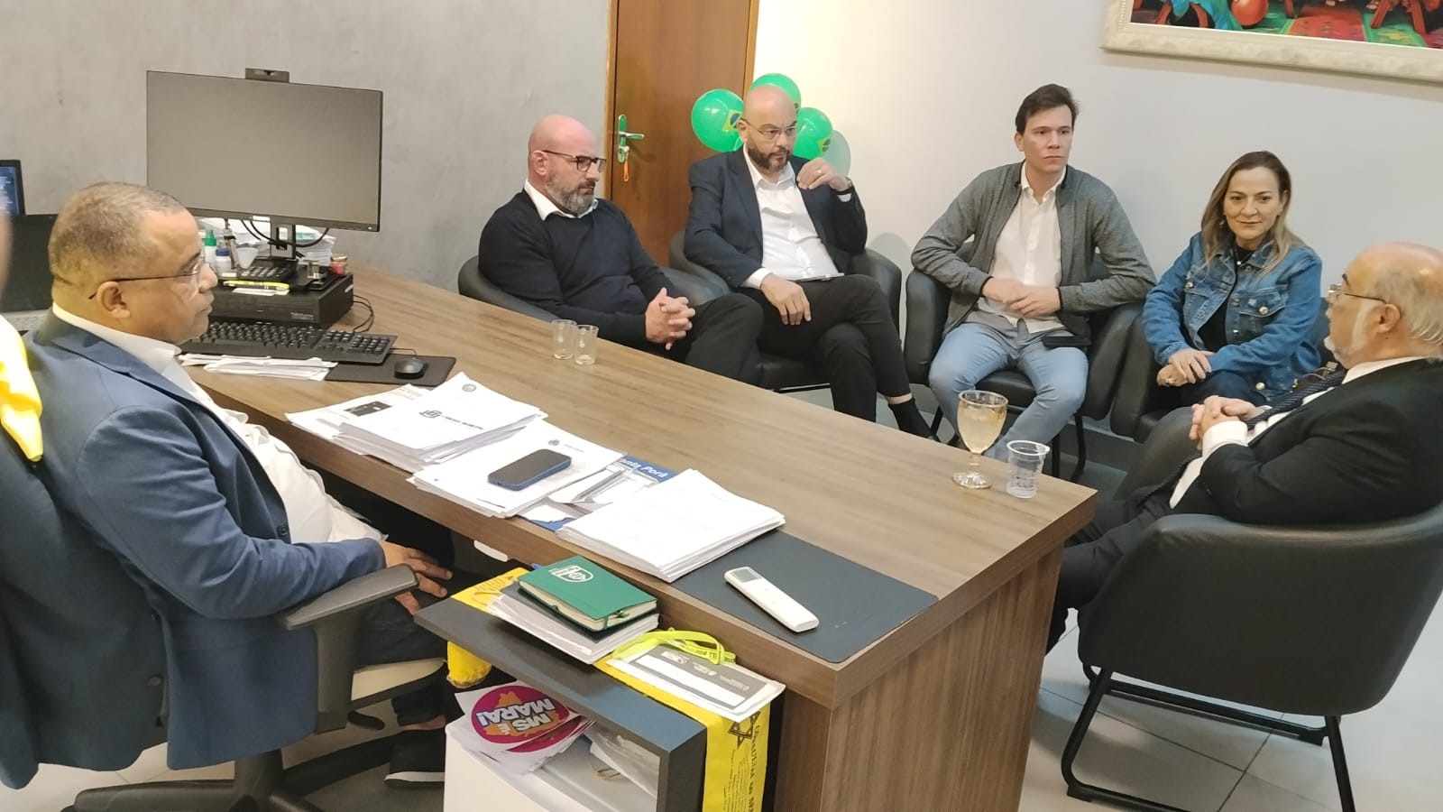 Câmara de Ponta Porã recebe visita do novo  cônsul do Brasil em Pedro Juan Caballero