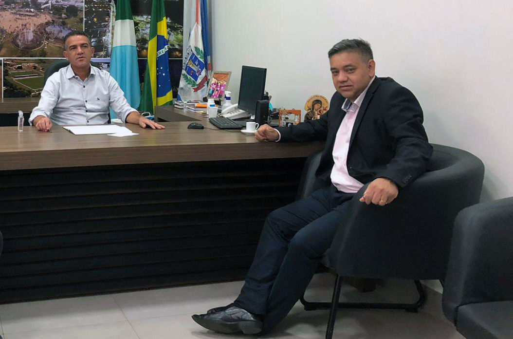 Presidente da Câmara Municipal recebe representante do Consulado do Paraguai em Ponta Porã