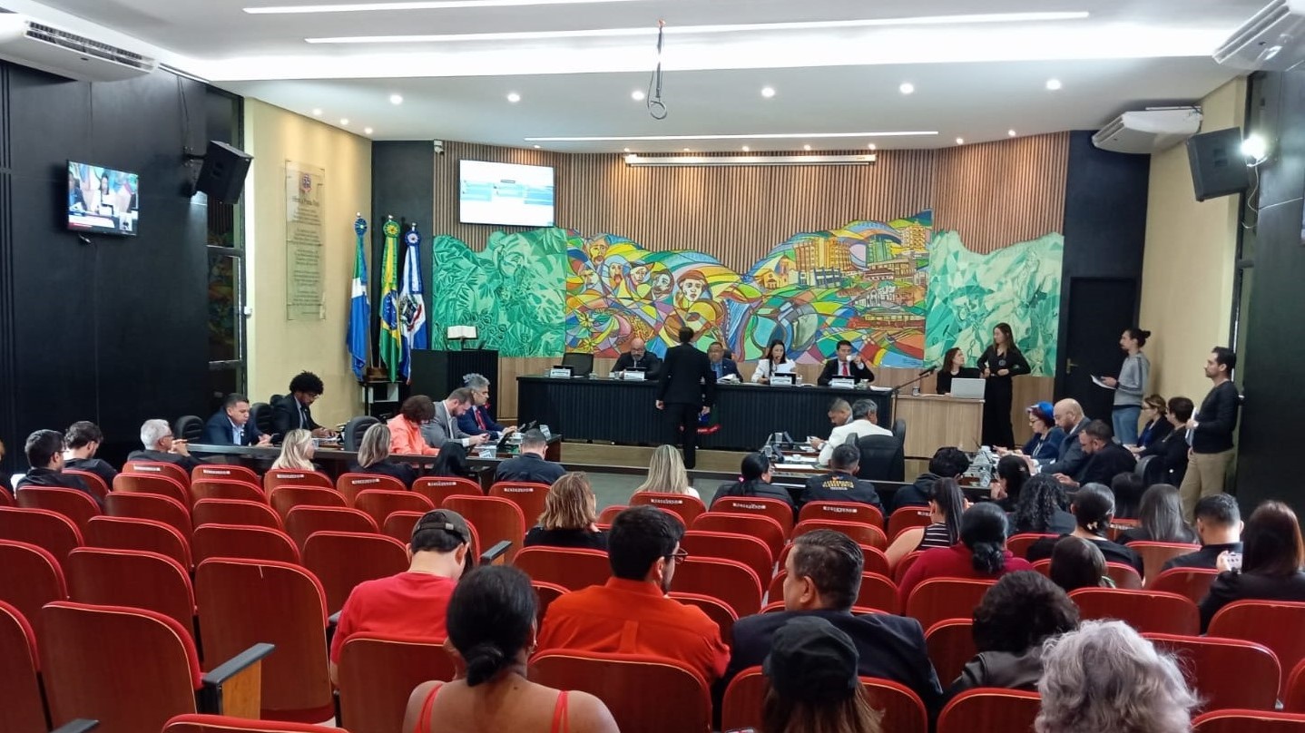 Câmara de Ponta Porã aprova projeto de mobilidade urbana sobre ciclomotores elétricos